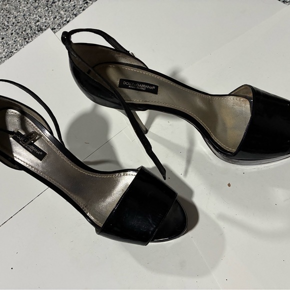 Dolce & Gabbana Glossy Black Heels - Picture 1 of 15
